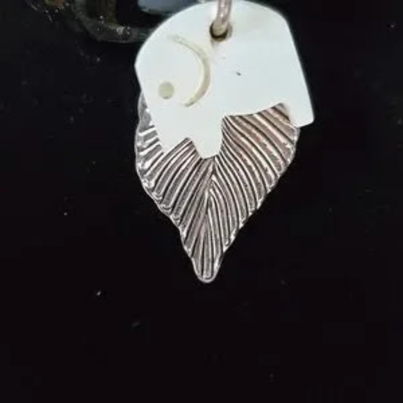 Avon Beaded Chic Necklace & Bracelet Set / Nature - Picture 5 of 11